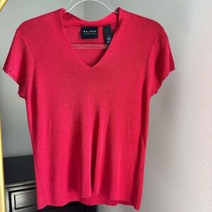 Axcess Red V-Neck Short Sleeve Cotton Knit Top - Size Medium